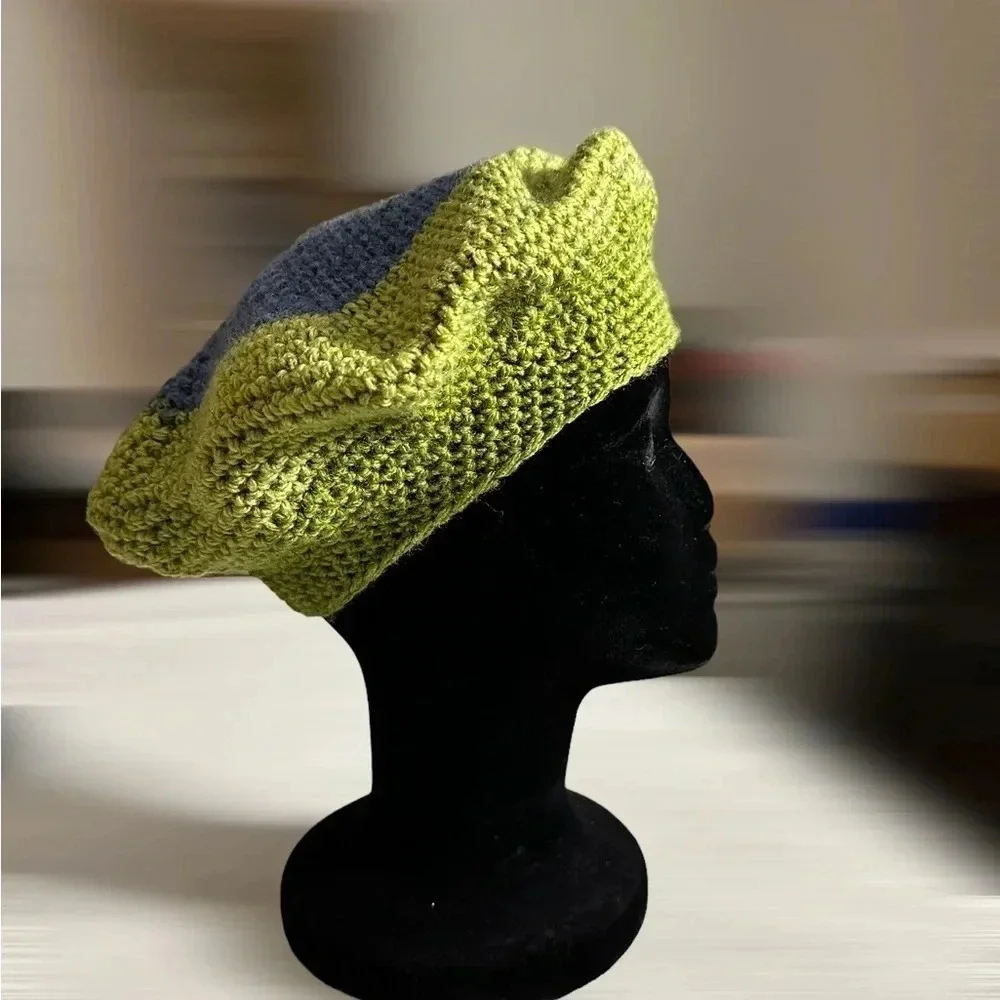 NEW Crochet Ladies Casual Beret Hat Tam Crown Cover.